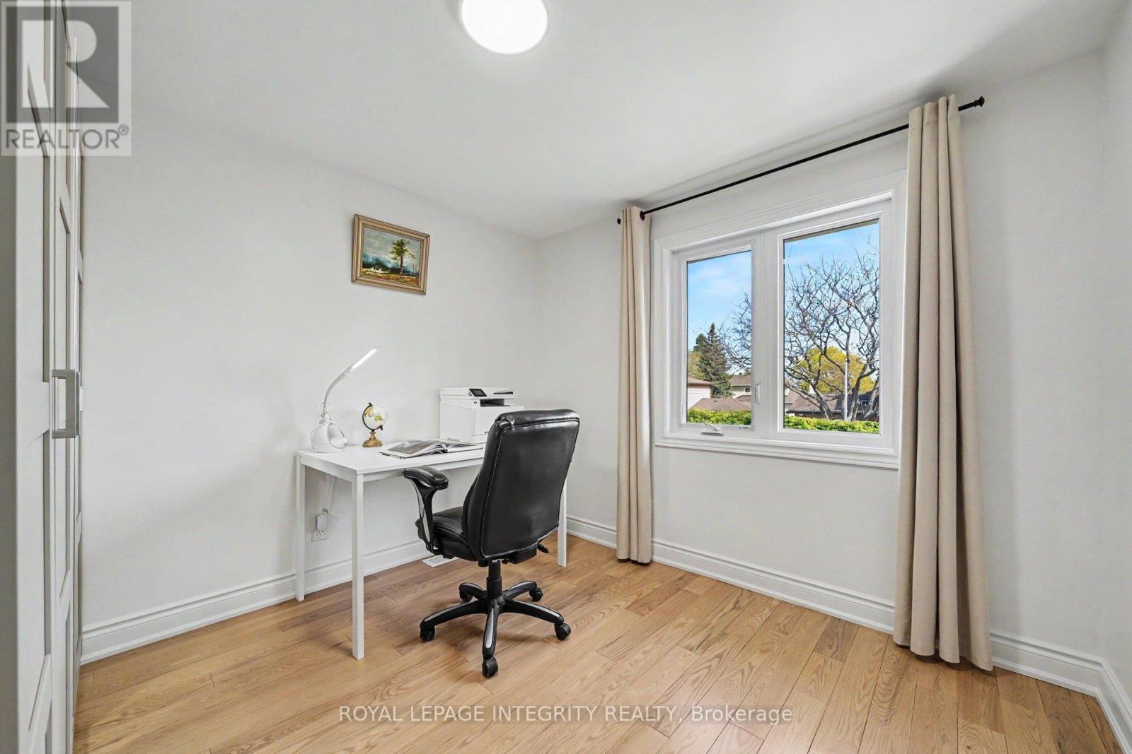 1 Elderwood Trail, Ottawa, Ontario  K2S 1C9 - Photo 19 - X13483434
