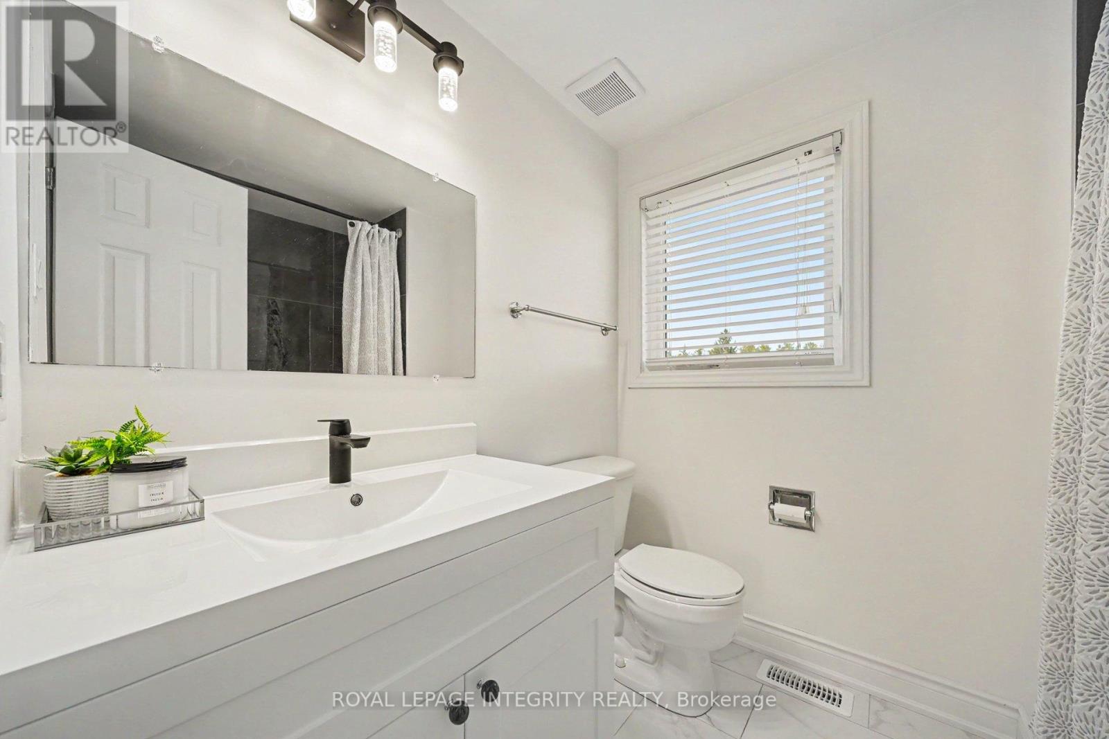 1 Elderwood Trail, Ottawa, Ontario  K2S 1C9 - Photo 20 - X13483434