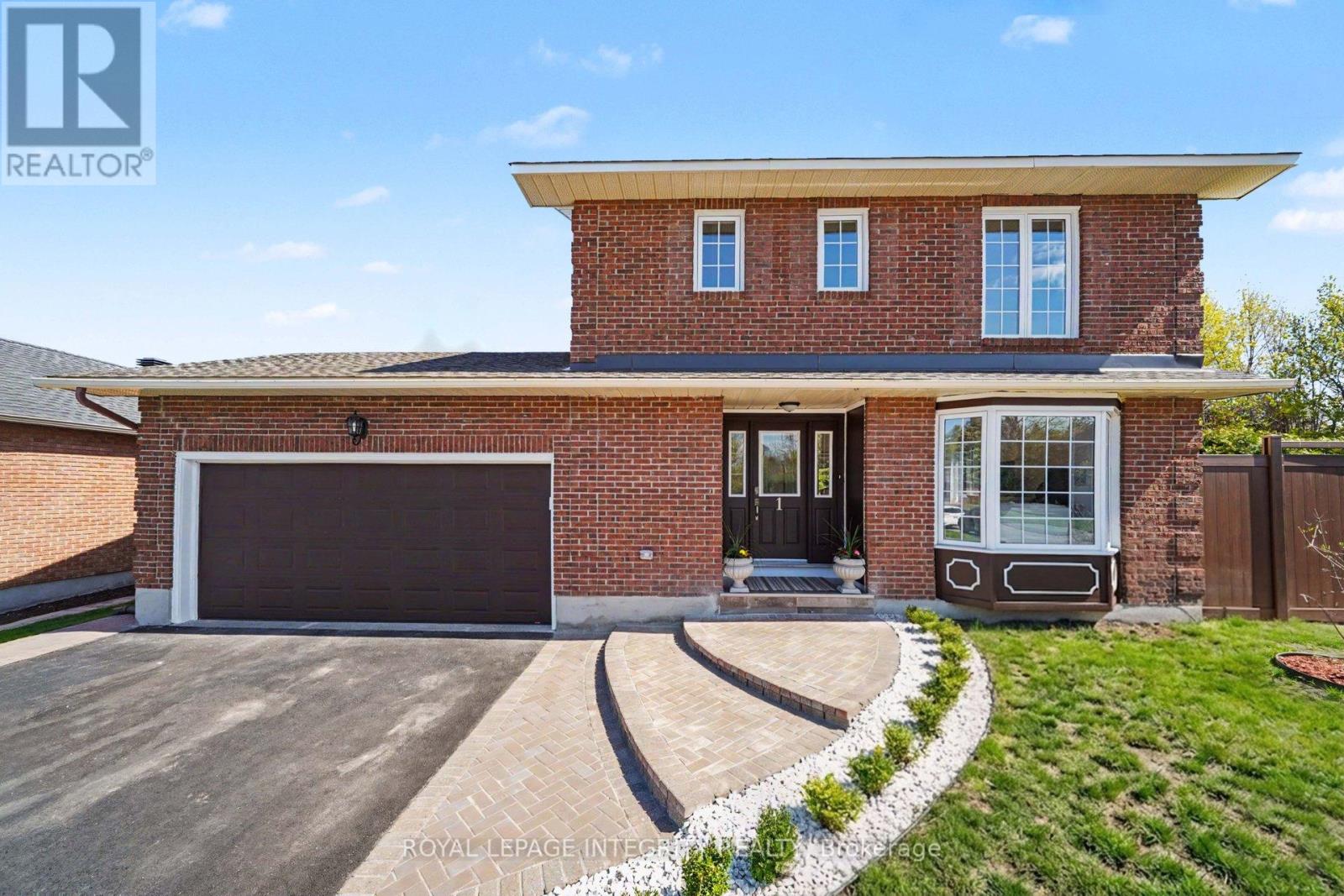 1 Elderwood Trail, Ottawa, Ontario  K2S 1C9 - Photo 3 - X13483434