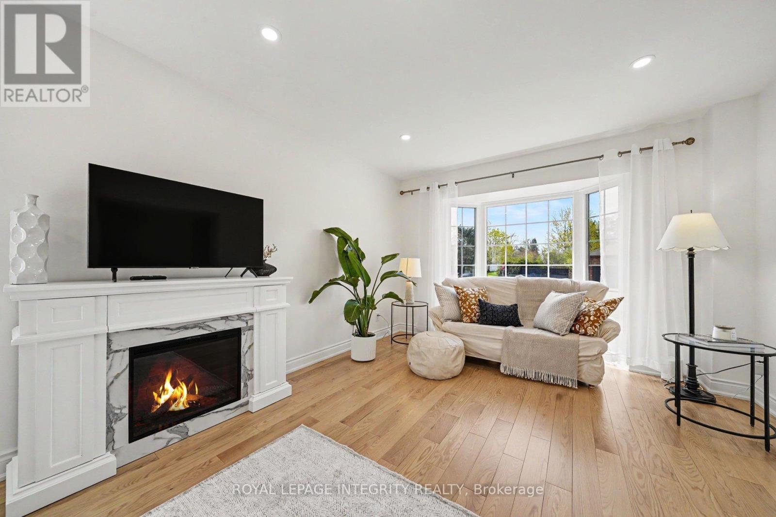 1 Elderwood Trail, Ottawa, Ontario  K2S 1C9 - Photo 6 - X13483434