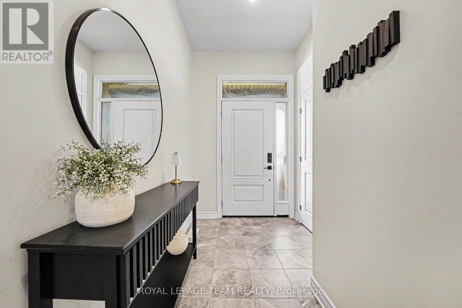 108 Jardiniere Street, Ottawa, Ontario  K2S 2K2 - Photo 5 - X13483488