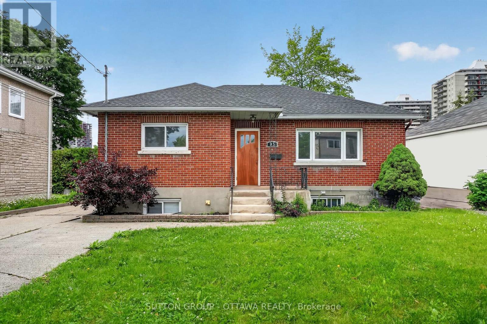 93 Ontario Street, Ottawa, Ontario  K1K 1K8 - Photo 1 - X13483724