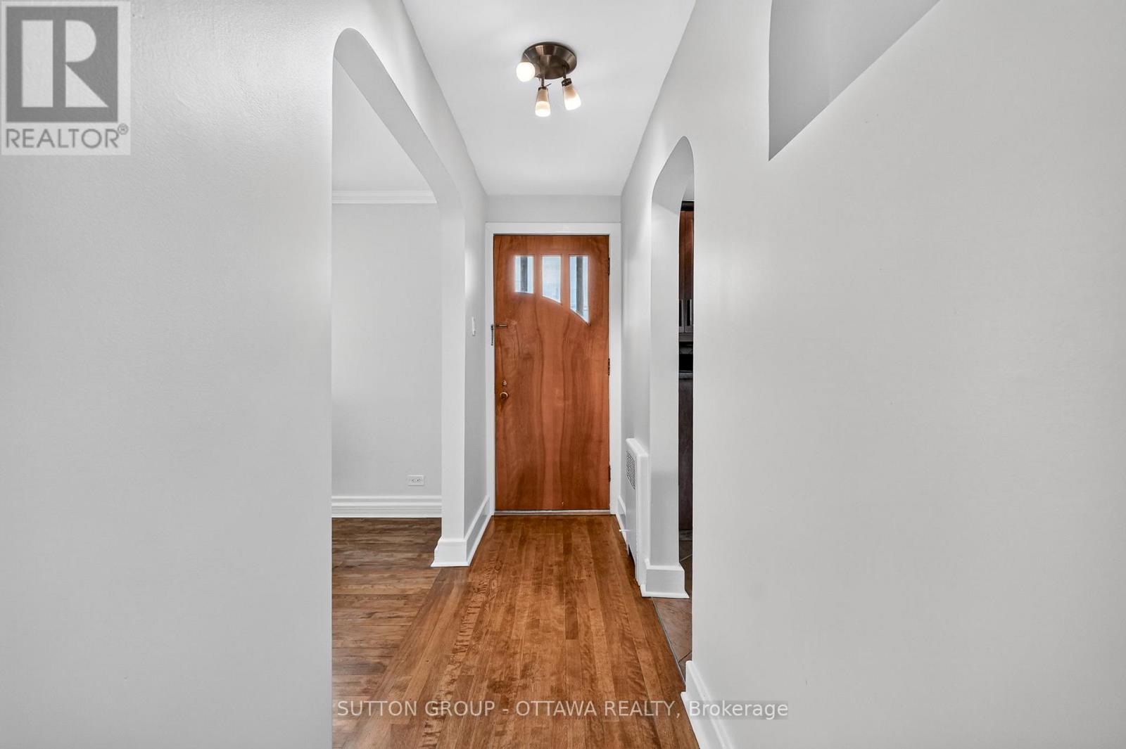 93 Ontario Street, Ottawa, Ontario  K1K 1K8 - Photo 3 - X13483724