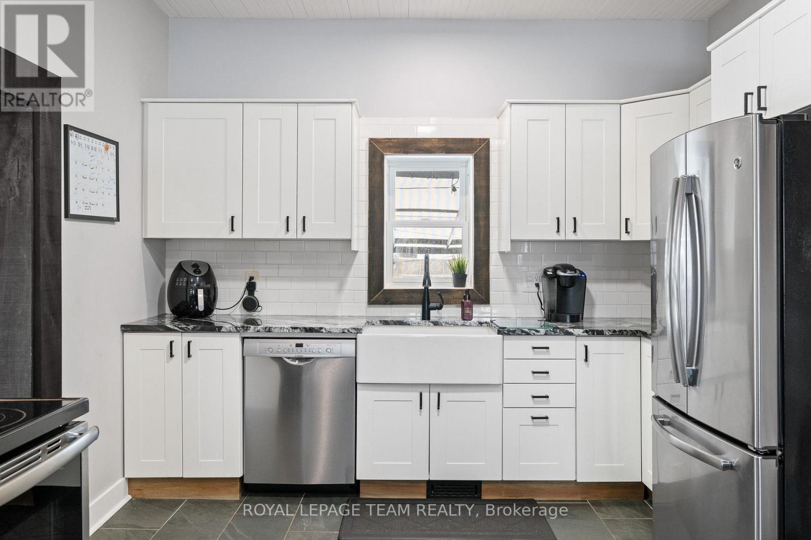 5529 Lion Street, Ottawa, Ontario  K0A 2W0 - Photo 11 - X13478382