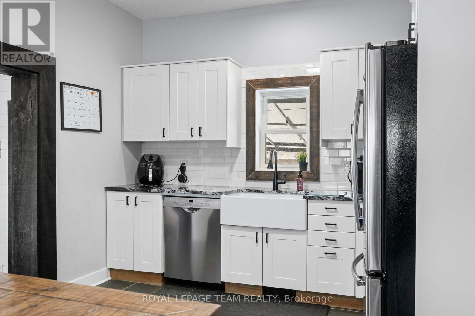 5529 Lion Street, Ottawa, Ontario  K0A 2W0 - Photo 12 - X13478382