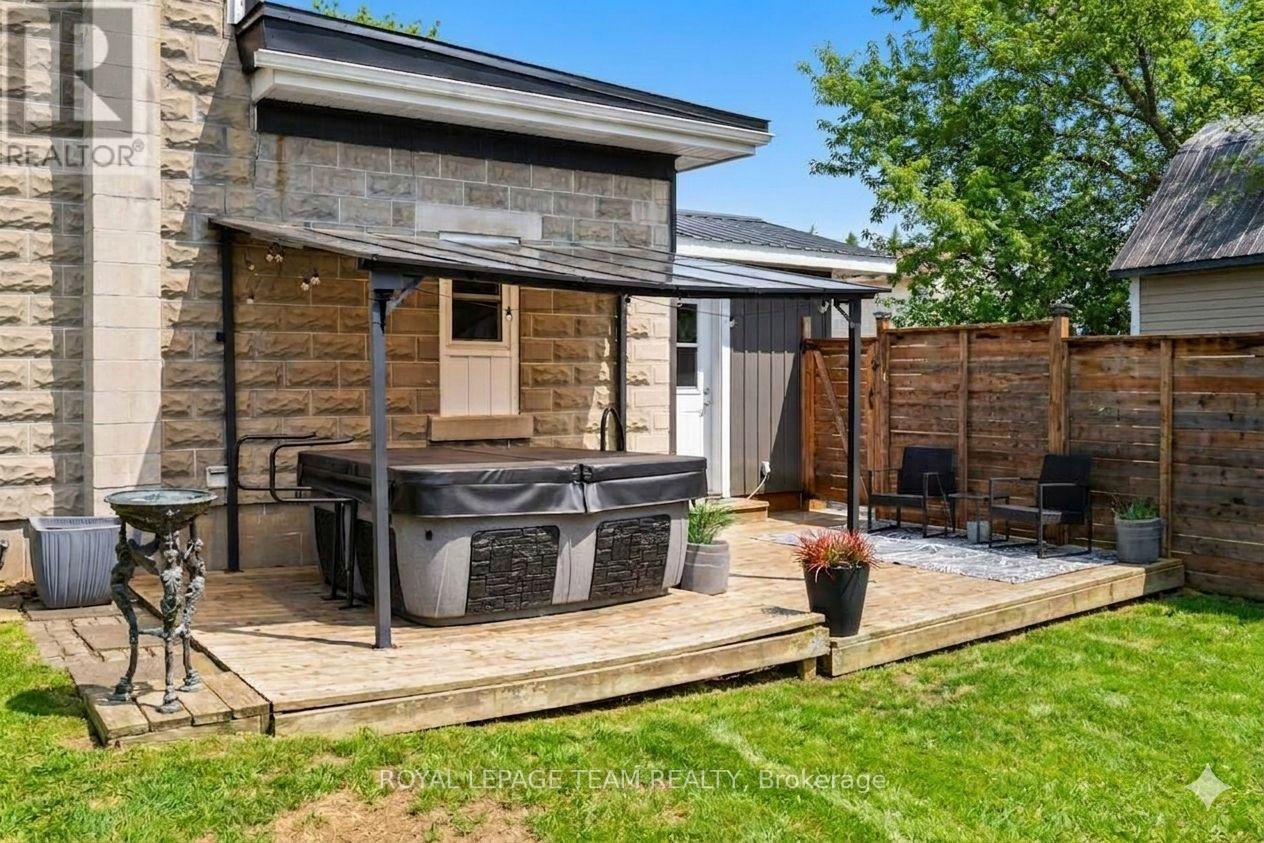 5529 Lion Street, Ottawa, Ontario  K0A 2W0 - Photo 40 - X13478382