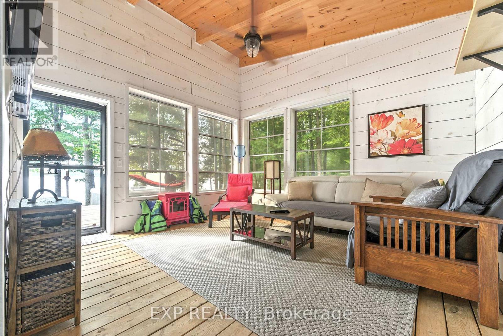332 Lachlan Lane, Whitewater Region, Ontario  K0J 2L0 - Photo 12 - X13483828