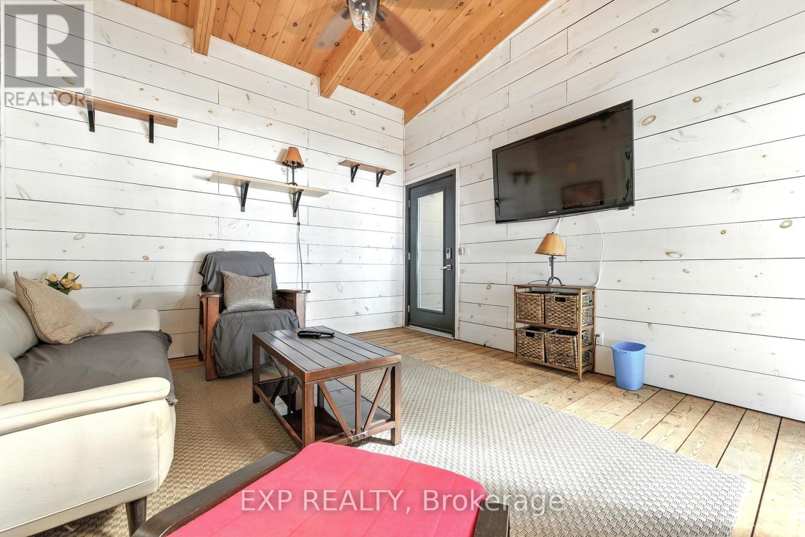 332 Lachlan Lane, Whitewater Region, Ontario  K0J 2L0 - Photo 14 - X13483828