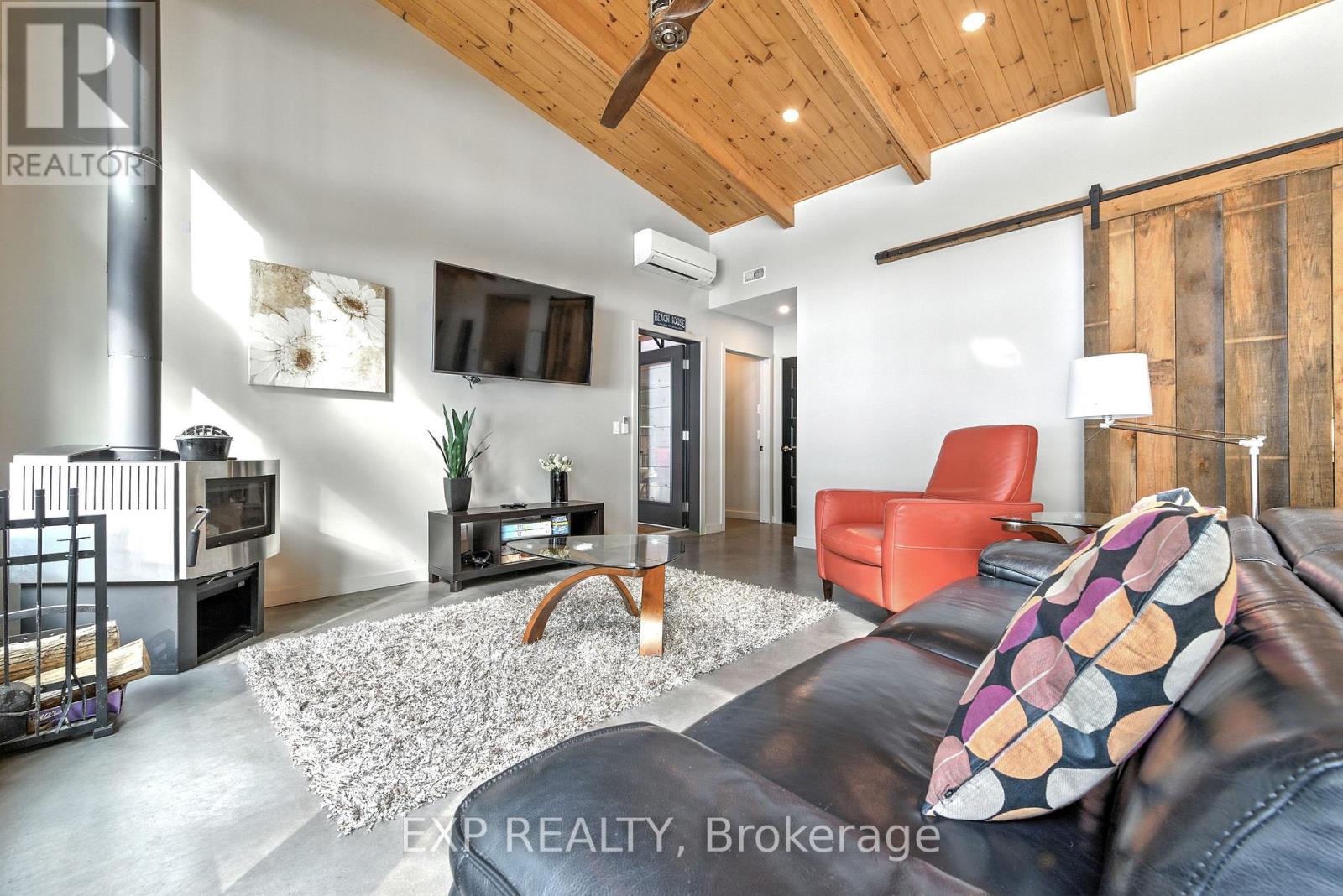 332 Lachlan Lane, Whitewater Region, Ontario  K0J 2L0 - Photo 19 - X13483828