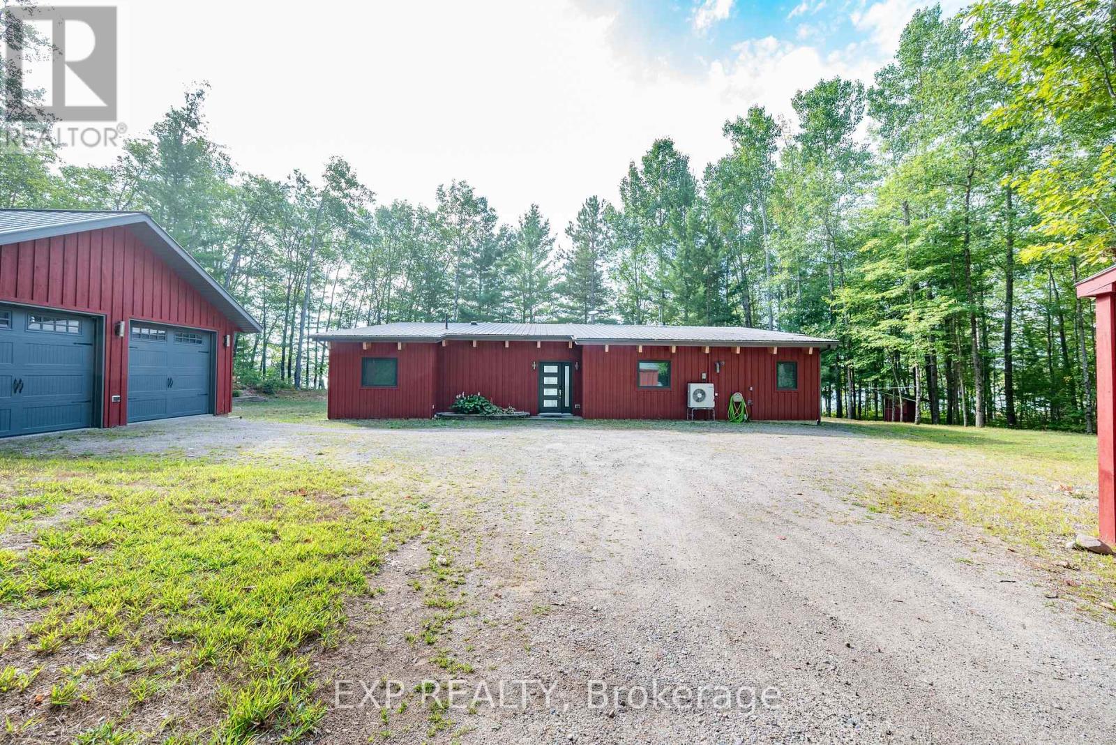 332 Lachlan Lane, Whitewater Region, Ontario  K0J 2L0 - Photo 2 - X13483828