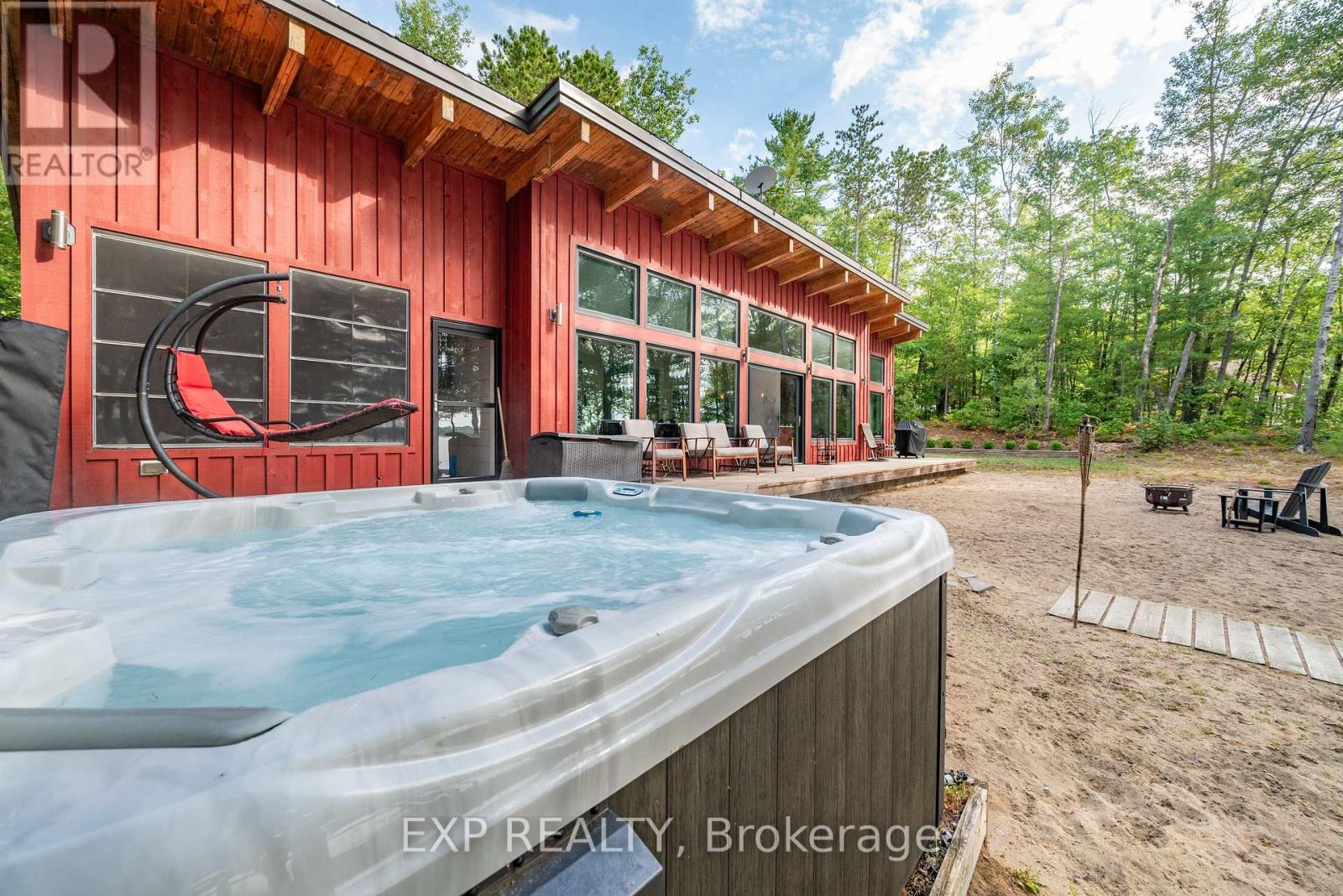 332 Lachlan Lane, Whitewater Region, Ontario  K0J 2L0 - Photo 32 - X13483828