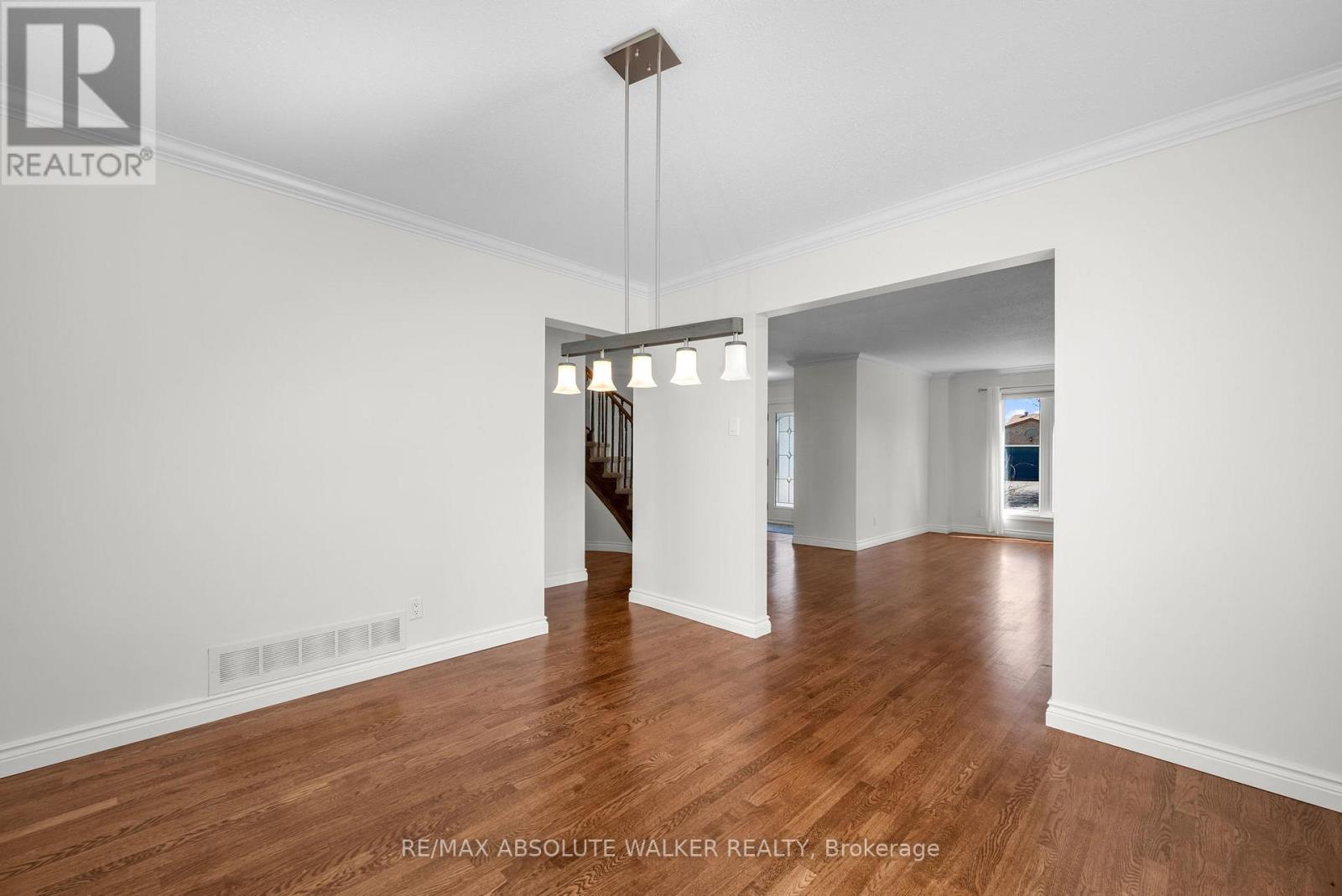 1410 Clay Court, Ottawa, Ontario  K1C 4T2 - Photo 13 - X13483904