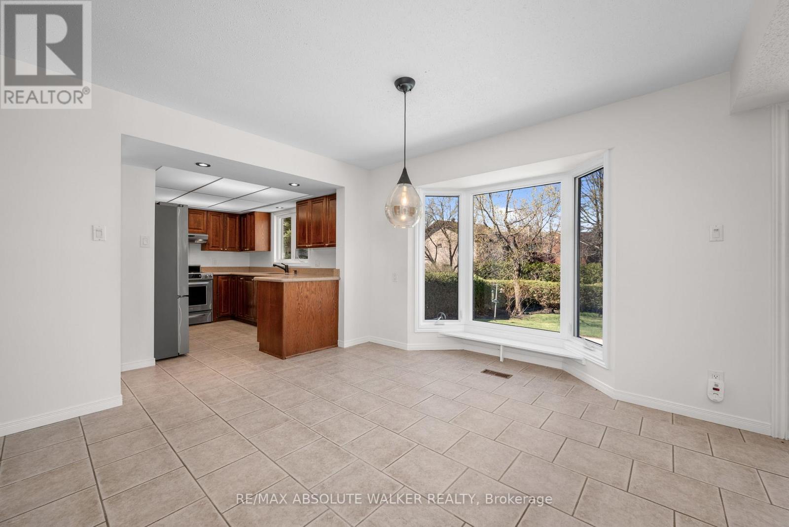 1410 Clay Court, Ottawa, Ontario  K1C 4T2 - Photo 18 - X13483904