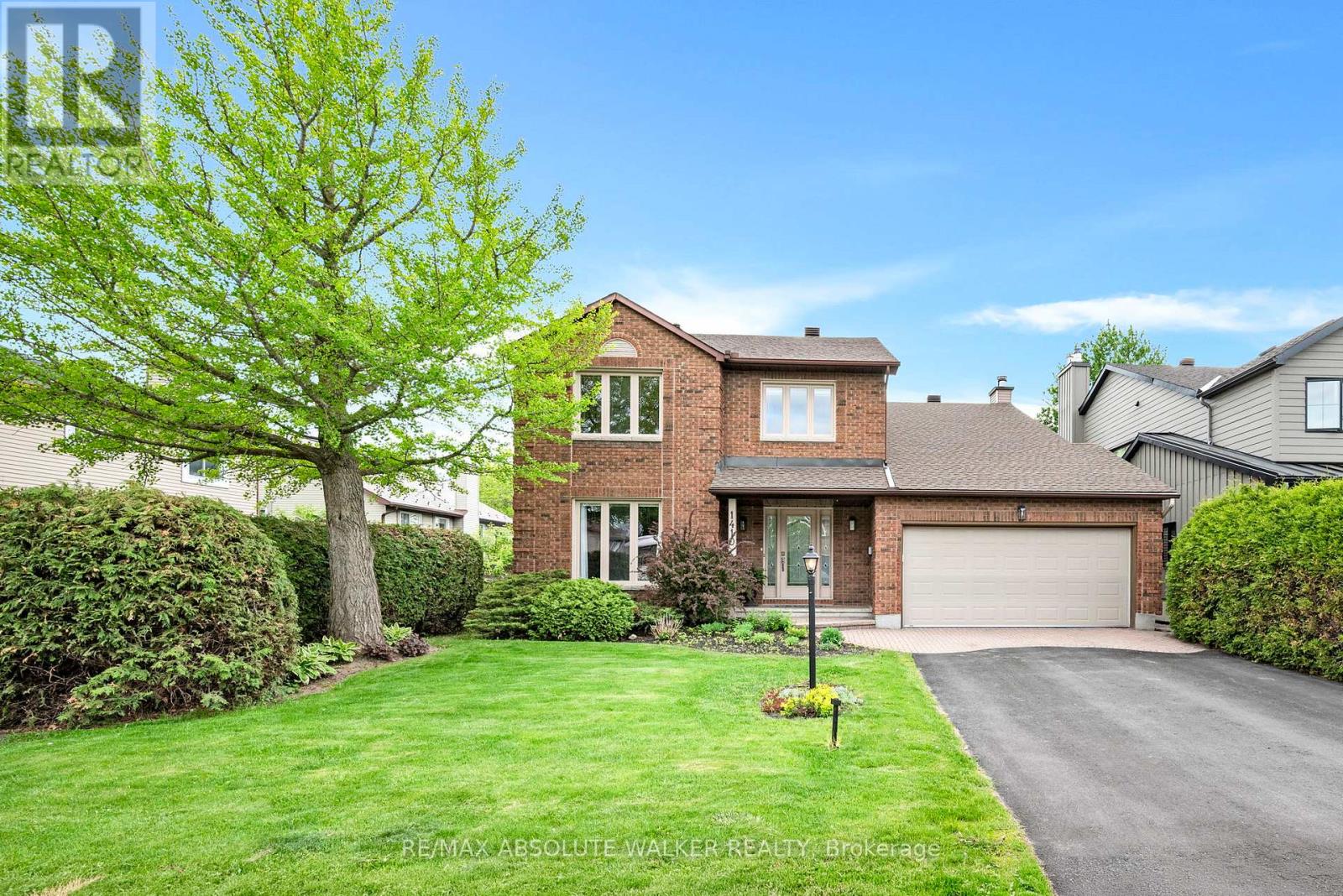 1410 Clay Court, Ottawa, Ontario  K1C 4T2 - Photo 2 - X13483904