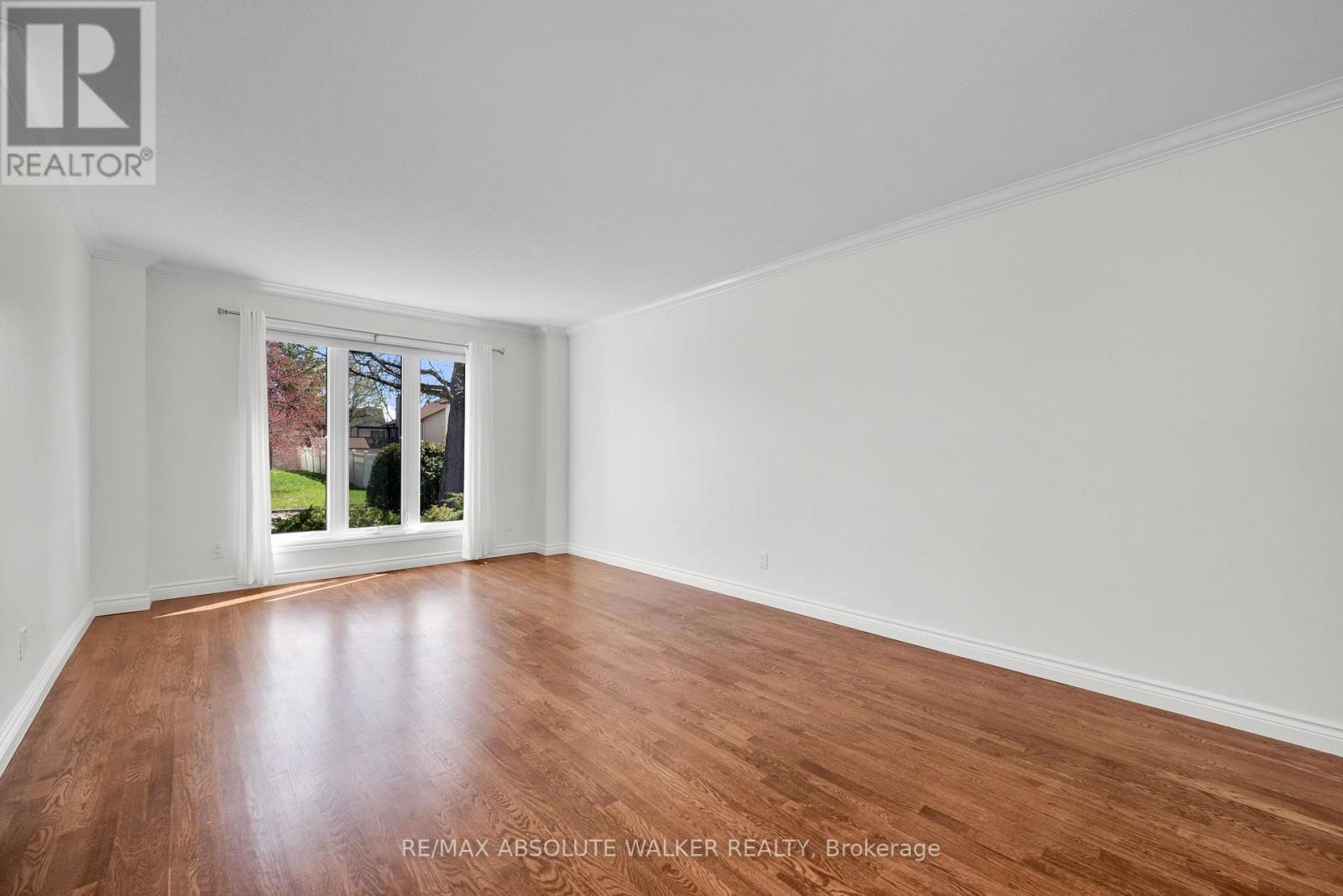 1410 Clay Court, Ottawa, Ontario  K1C 4T2 - Photo 9 - X13483904