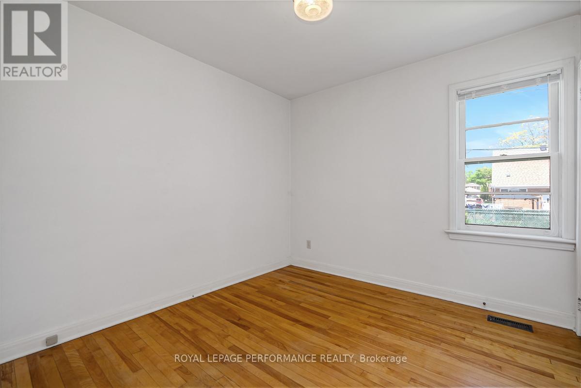 535 Dunbrack Street, Ottawa, Ontario  K1K 1J4 - Photo 20 - X13483966