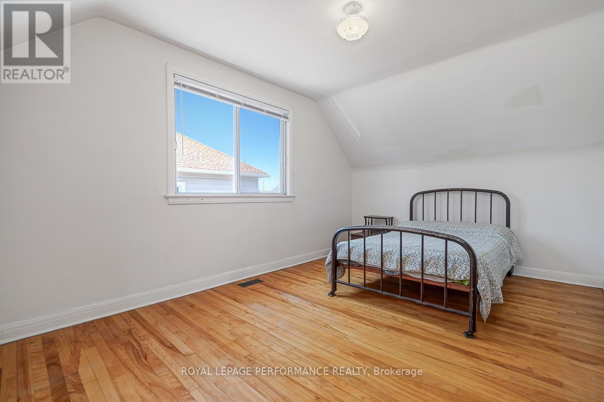 535 Dunbrack Street, Ottawa, Ontario  K1K 1J4 - Photo 26 - X13483966
