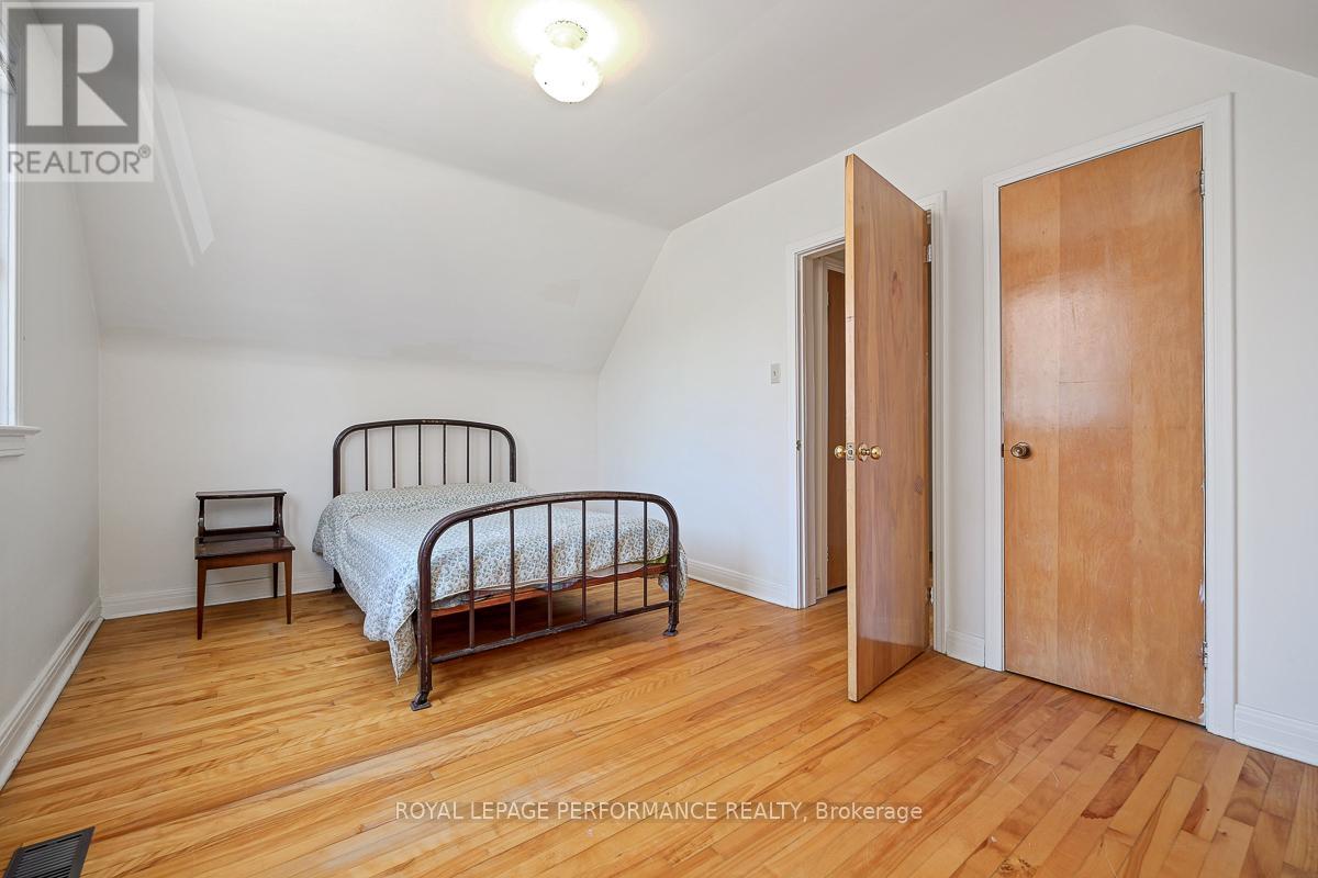 535 Dunbrack Street, Ottawa, Ontario  K1K 1J4 - Photo 27 - X13483966