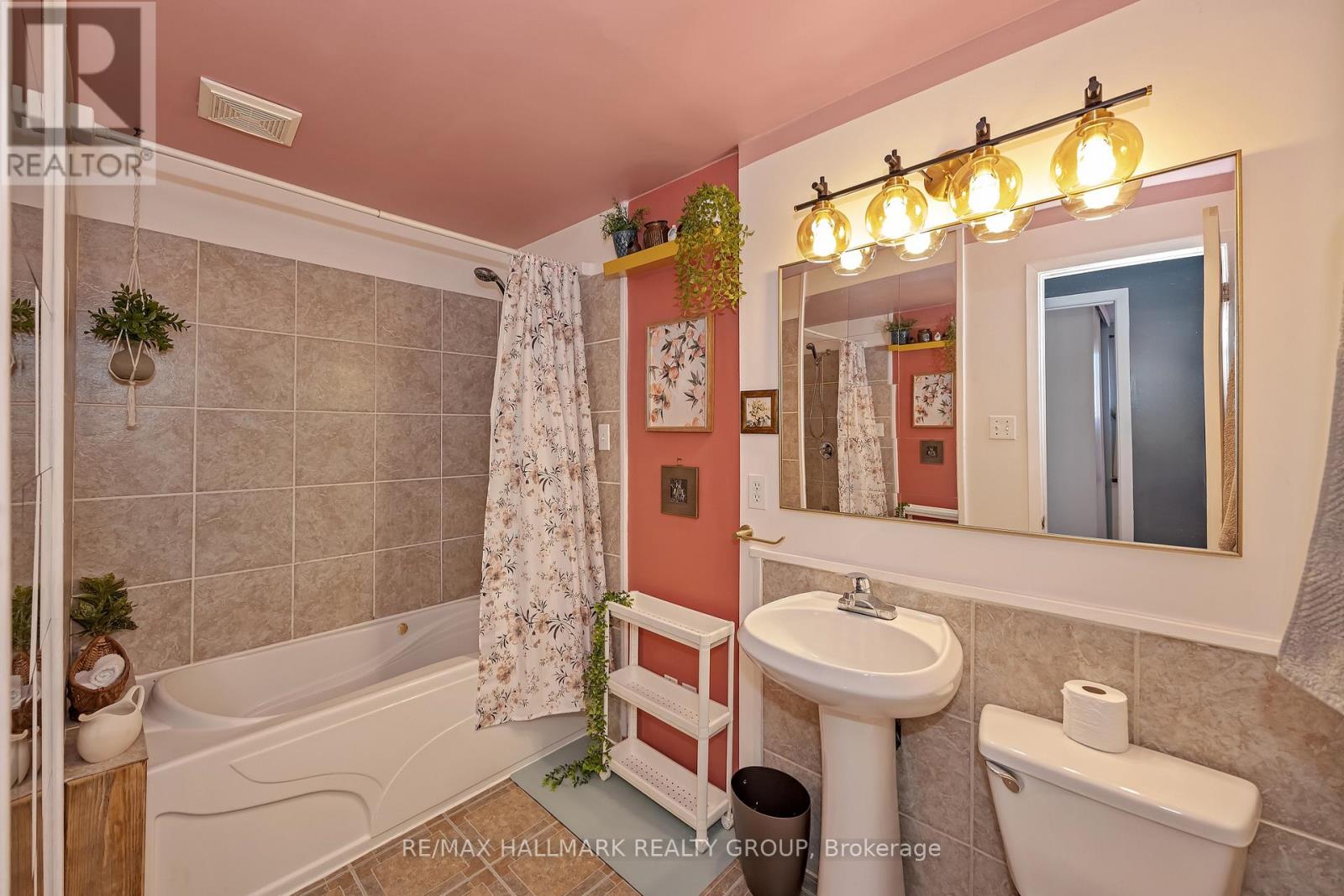 35 Benlea Drive, Ottawa, Ontario  K2G 4A3 - Photo 32 - X13483980