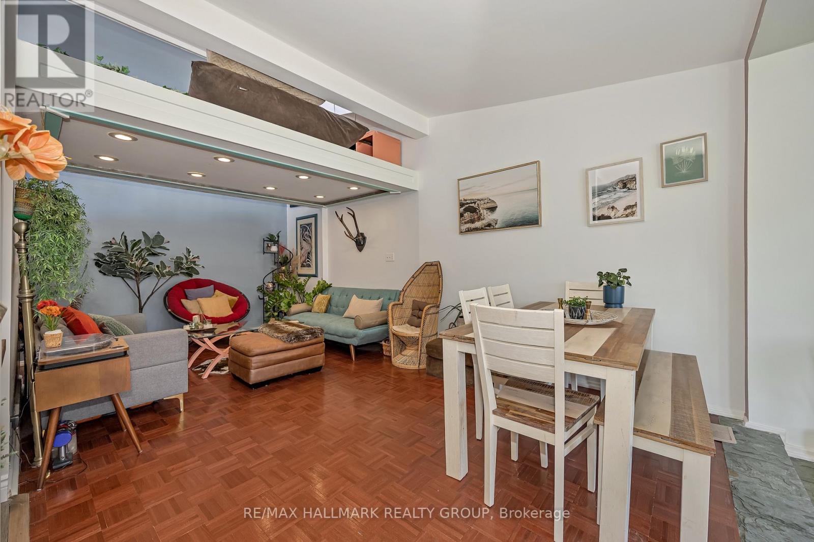 35 Benlea Drive, Ottawa, Ontario  K2G 4A3 - Photo 4 - X13483980