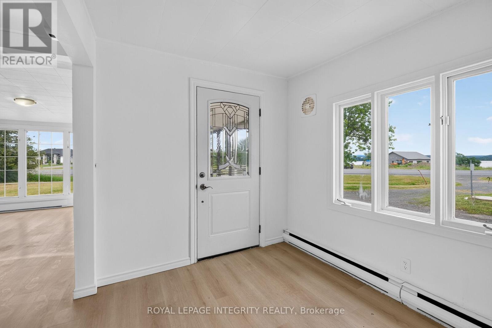 3156 Old Highway 17 Road, Clarence-Rockland, Ontario  K4K 1W3 - Photo 8 - X13484146
