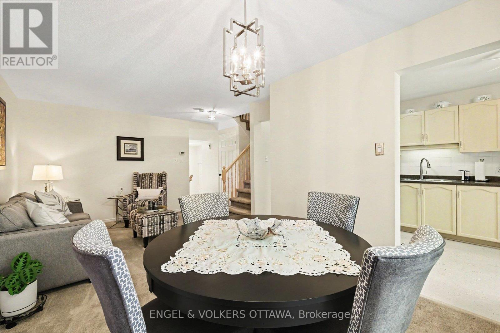 19 Riverbank Court, Ottawa, Ontario  K2S 1V7 - Photo 13 - X13484192