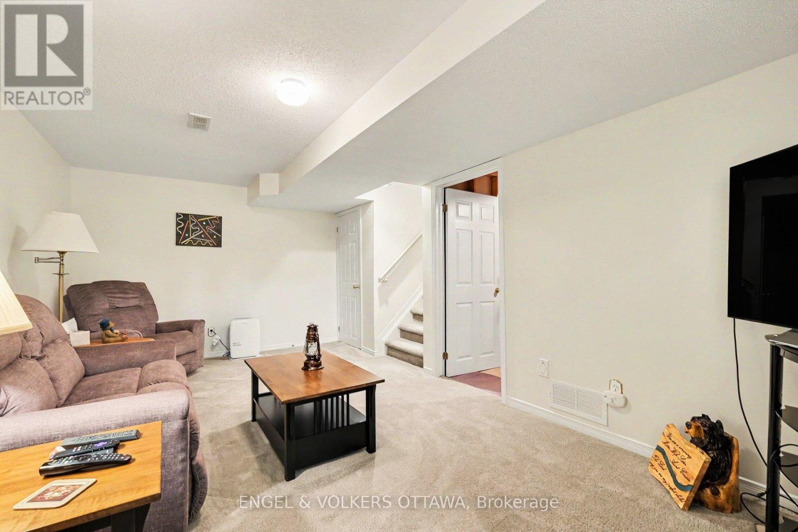 19 Riverbank Court, Ottawa, Ontario  K2S 1V7 - Photo 34 - X13484192