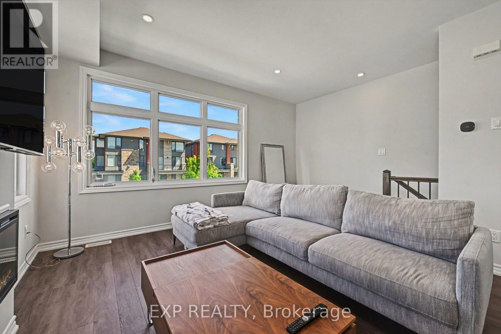 1400 Hemlock Road, Ottawa, Ontario  K1K 5A8 - Photo 8 - X13484500