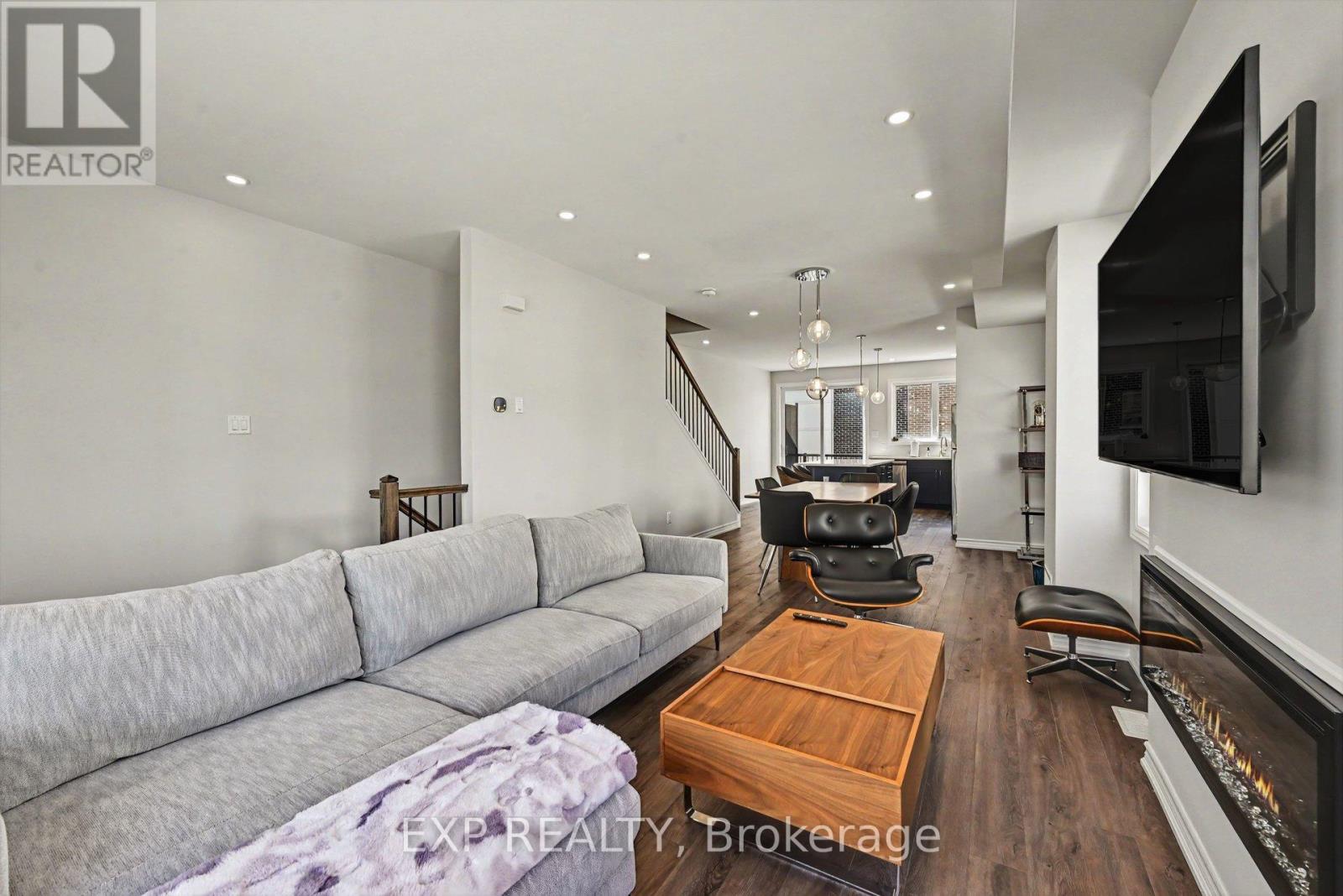 1400 Hemlock Road, Ottawa, Ontario  K1K 5A8 - Photo 9 - X13484500