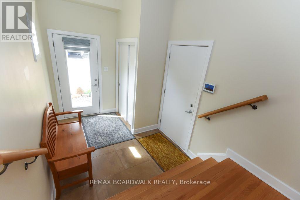 51 Drouin Avenue, Ottawa, Ontario  K1K 2A6 - Photo 10 - X13484628