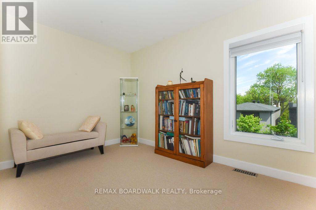 51 Drouin Avenue, Ottawa, Ontario  K1K 2A6 - Photo 33 - X13484628