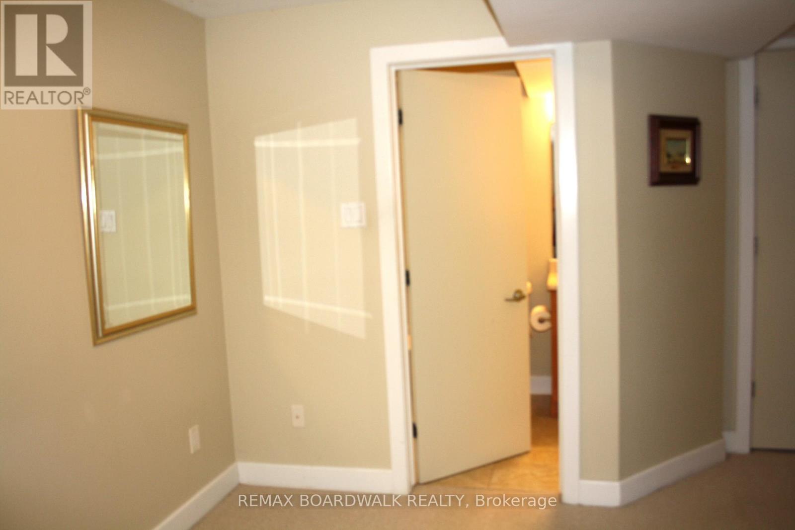 51 Drouin Avenue, Ottawa, Ontario  K1K 2A6 - Photo 49 - X13484628