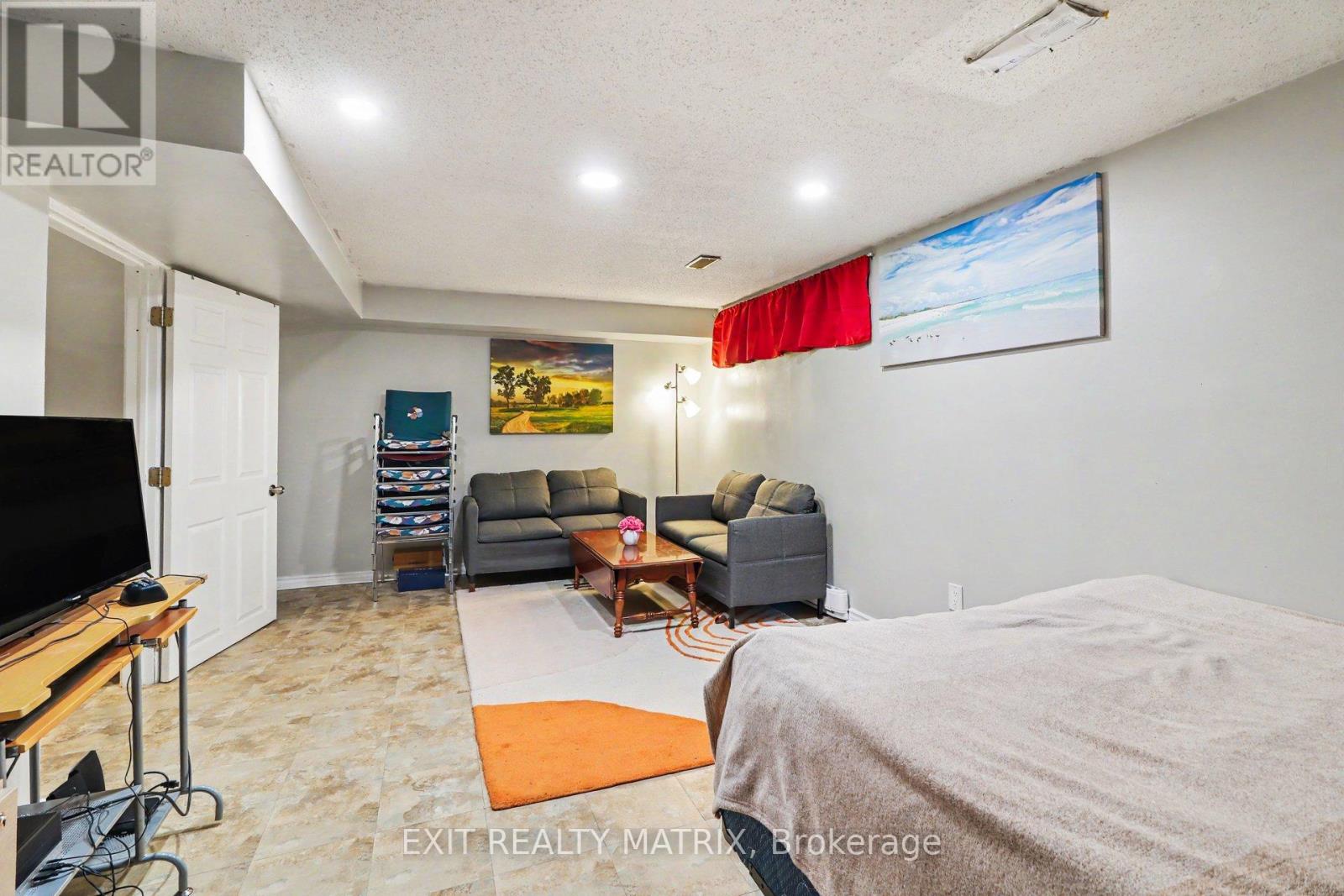 3 - 1661 Heron Road, Ottawa, Ontario  K1V 6A3 - Photo 23 - X13484676