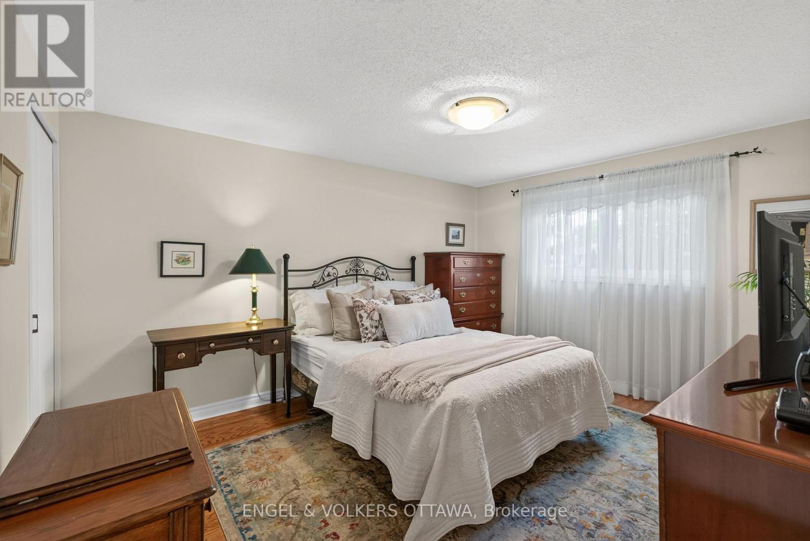 19 Woodhill Crescent, Ottawa, Ontario  K1B 3B7 - Photo 25 - X13484764