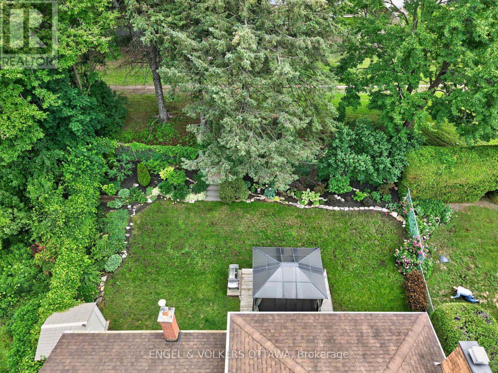 19 Woodhill Crescent, Ottawa, Ontario  K1B 3B7 - Photo 45 - X13484764