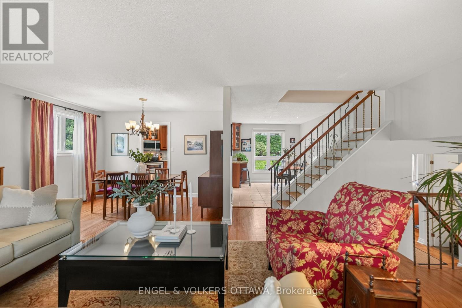 19 Woodhill Crescent, Ottawa, Ontario  K1B 3B7 - Photo 9 - X13484764