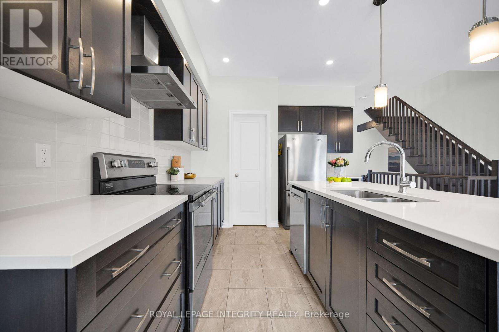 353 Cornice Street, Ottawa, Ontario  K1W 0P8 - Photo 11 - X13485036