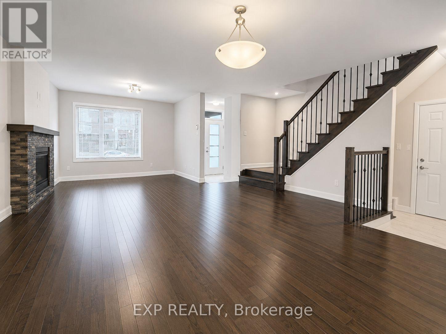 528 Lucent Street, Russell, Ontario  K4R 0G3 - Photo 4 - X13485078