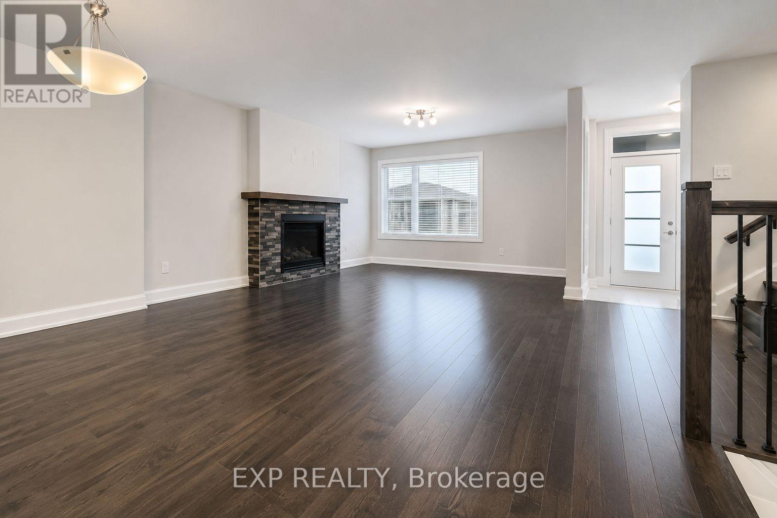 528 Lucent Street, Russell, Ontario  K4R 0G3 - Photo 5 - X13485078