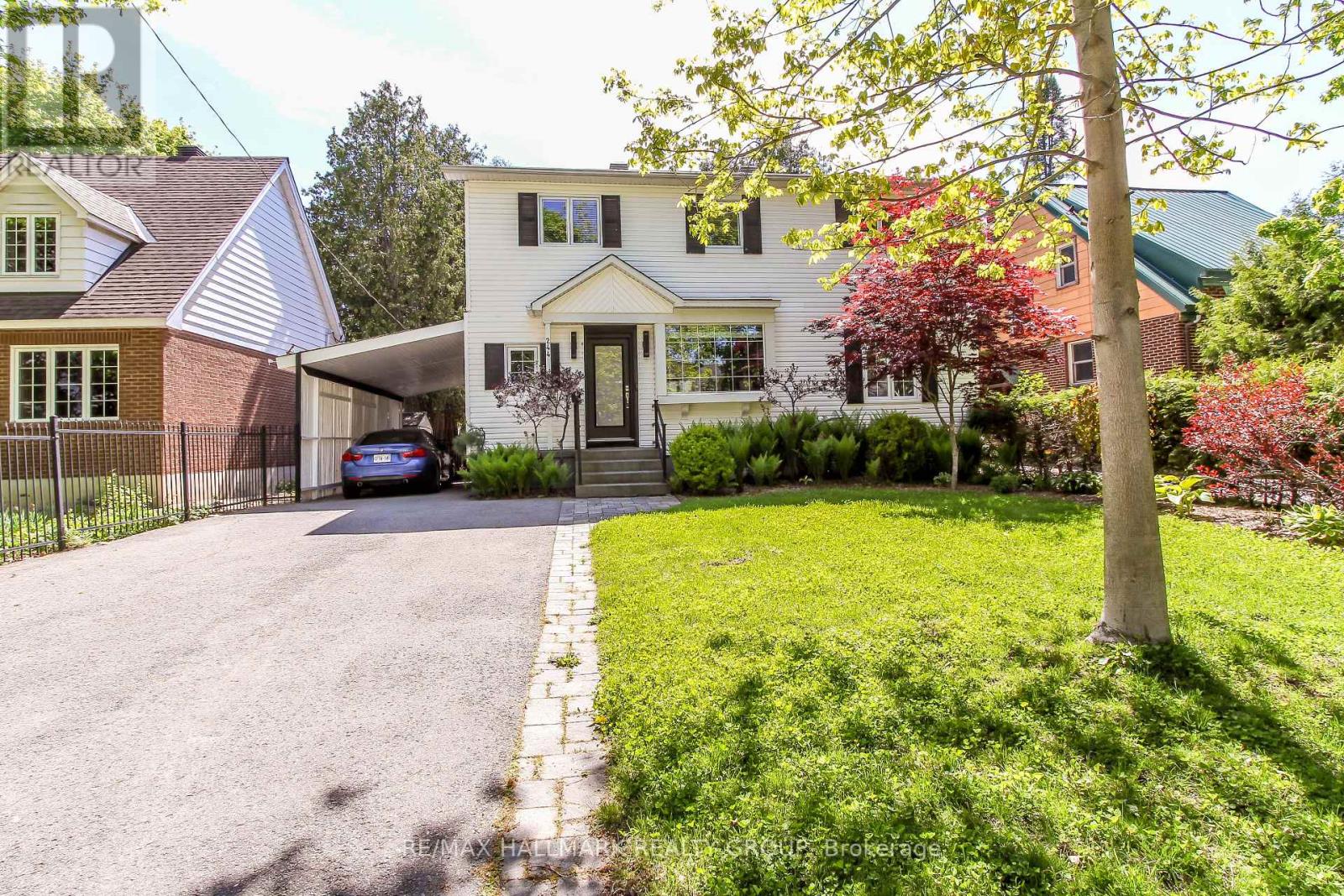 244 GREENSWAY AVENUE, Ottawa, Ontario