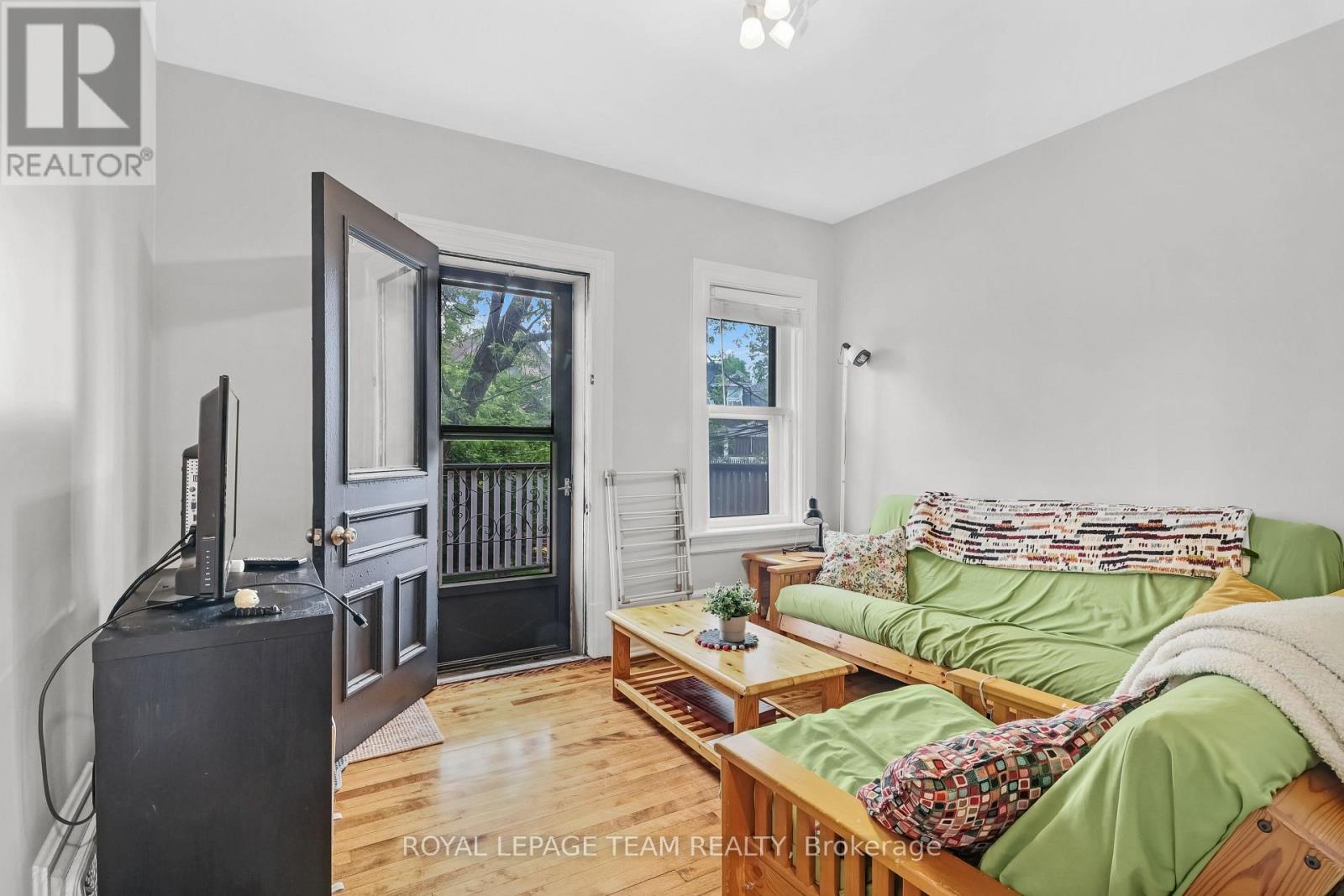 44 Mcleod Street, Ottawa, Ontario  K2P 0Z5 - Photo 11 - X13485286