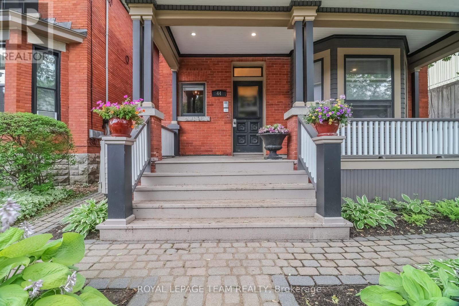 44 Mcleod Street, Ottawa, Ontario  K2P 0Z5 - Photo 18 - X13485286