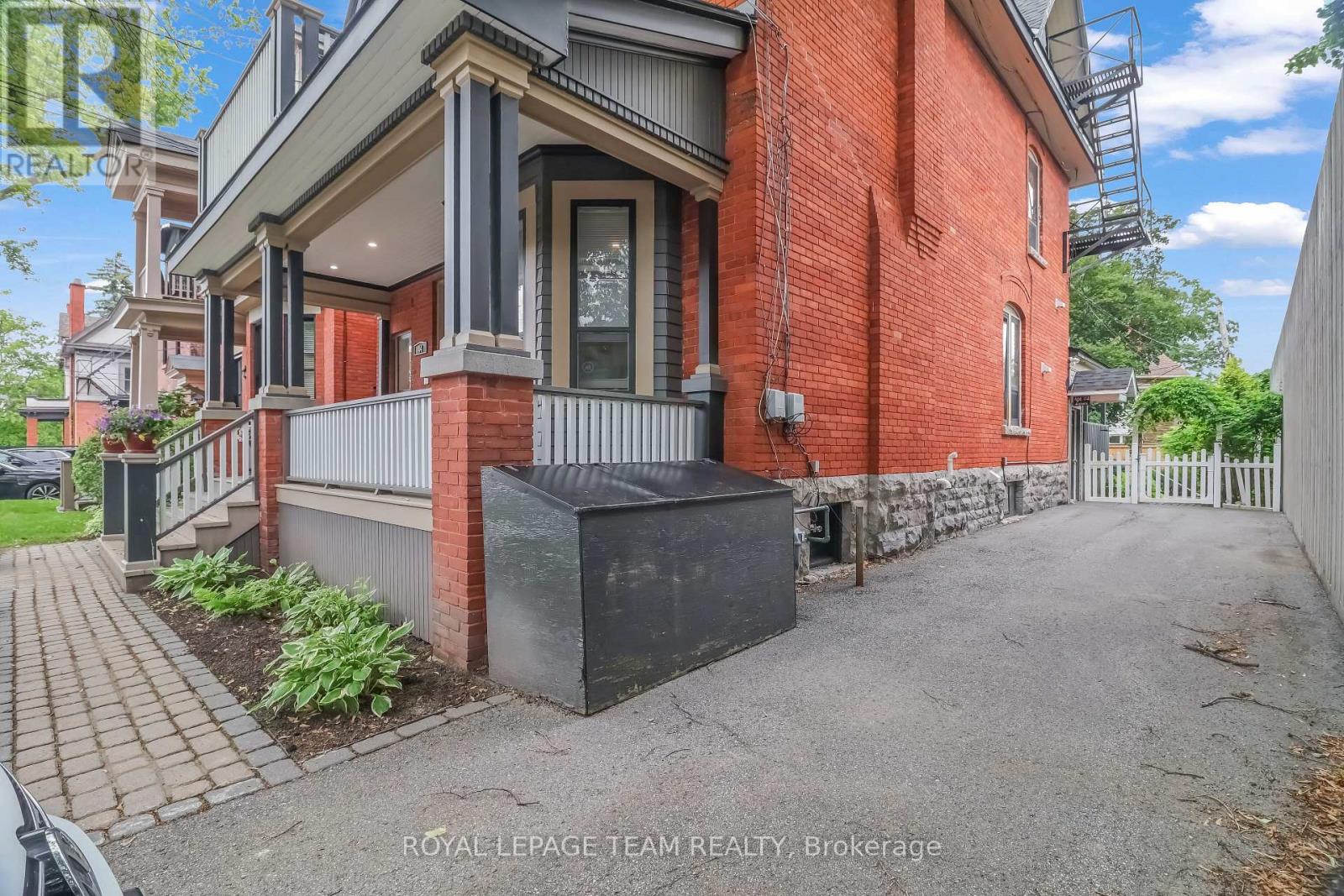 44 Mcleod Street, Ottawa, Ontario  K2P 0Z5 - Photo 20 - X13485286