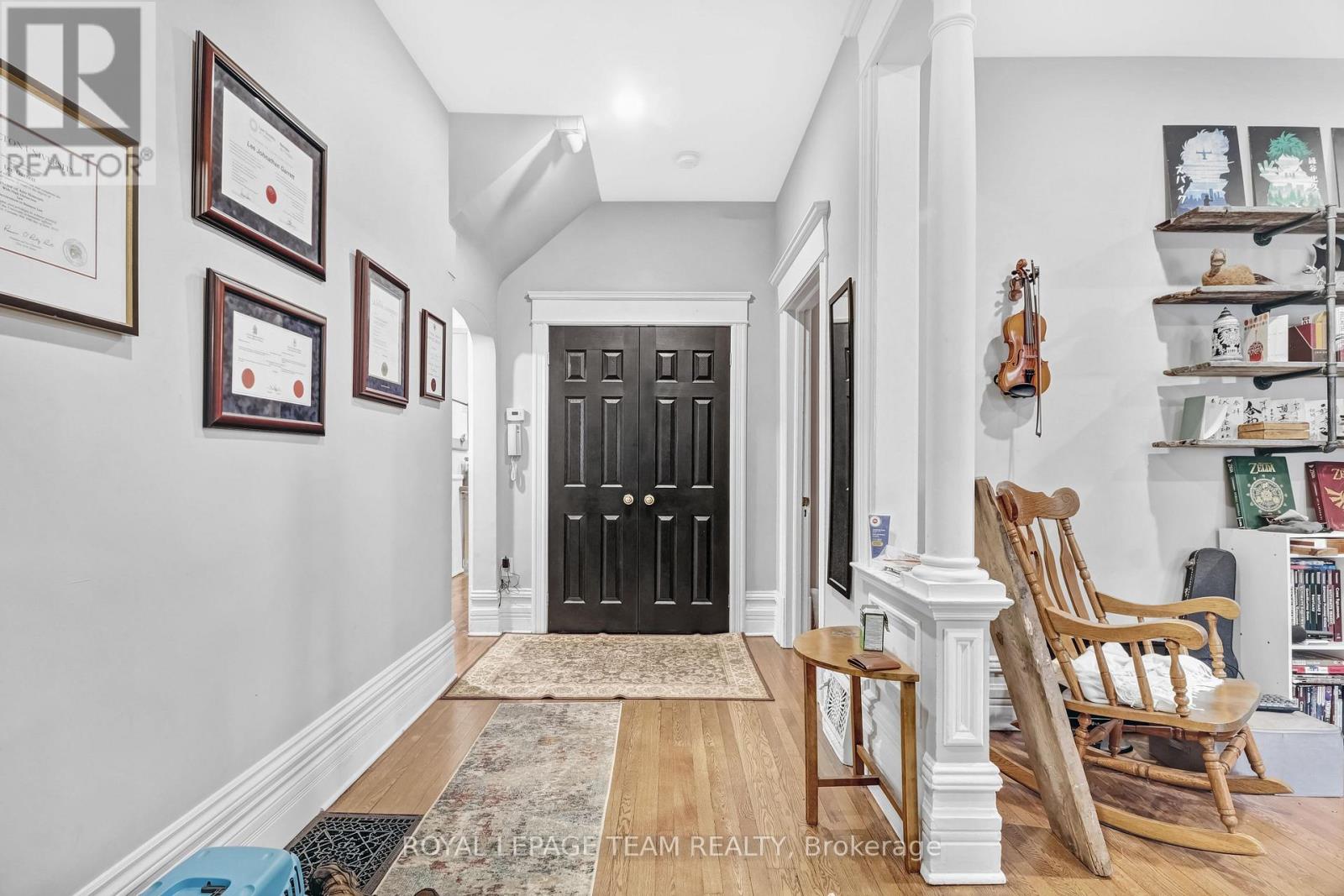44 Mcleod Street, Ottawa, Ontario  K2P 0Z5 - Photo 5 - X13485286