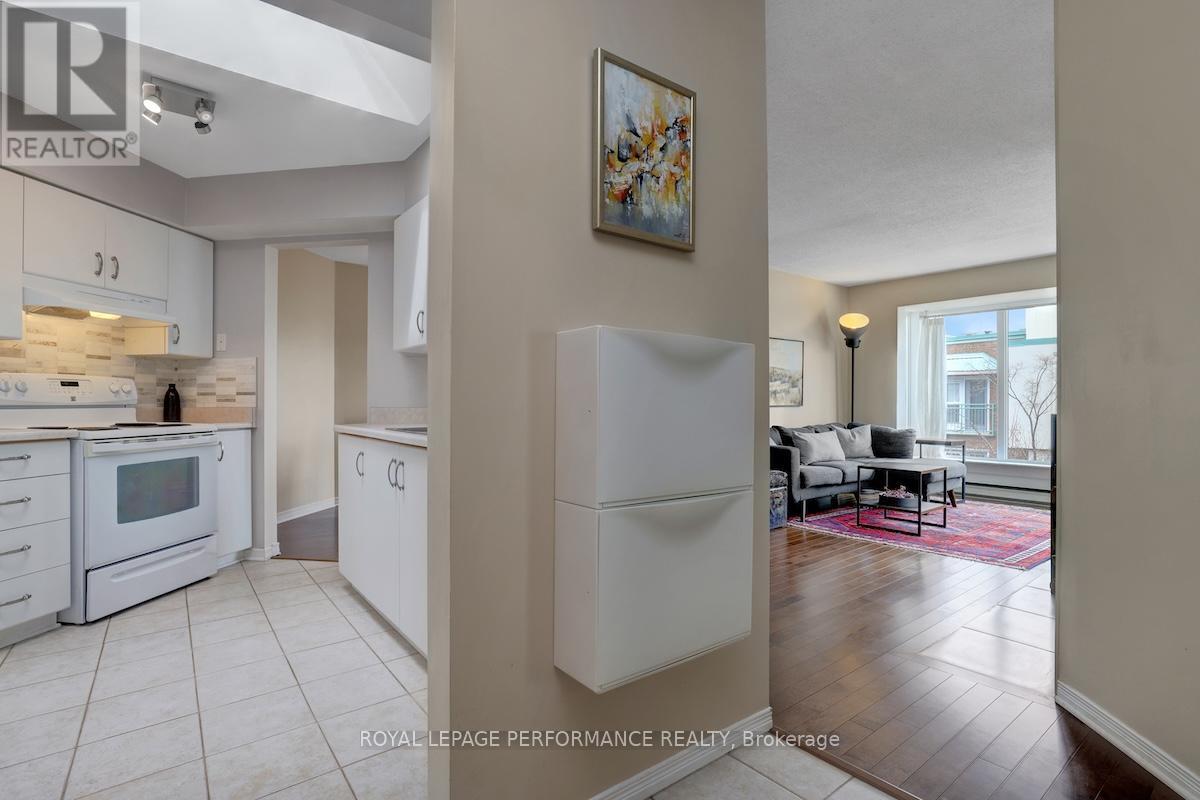 401d - 1 Columbus Avenue, Ottawa, Ontario  K1K 4L1 - Photo 3 - X13485544