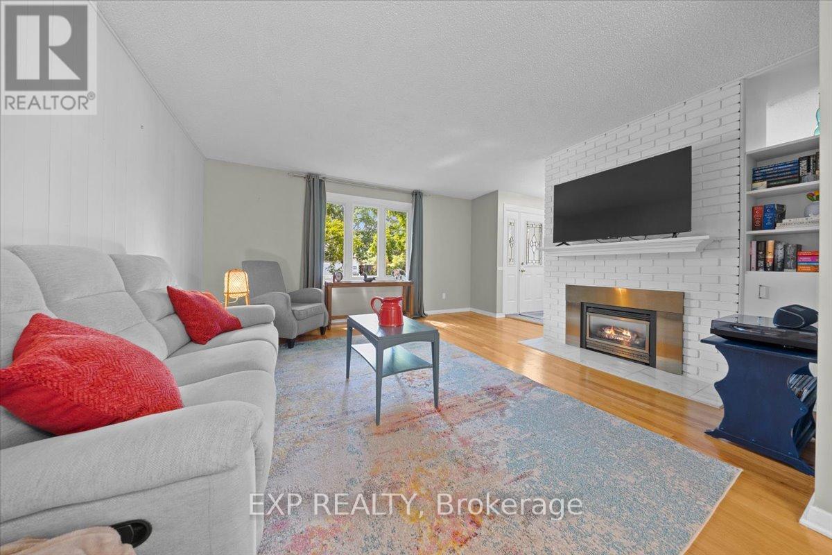 2697 Ulster Crescent, Ottawa, Ontario  K1V 8J5 - Photo 7 - X13485626