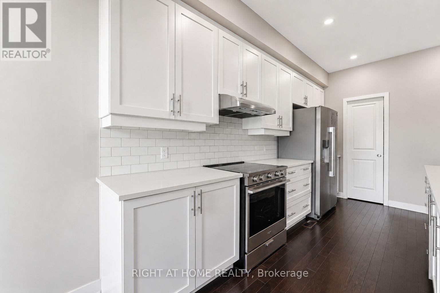 424 Markdale Terrace S, Ottawa, Ontario  K1X 0B2 - Photo 7 - X13485674