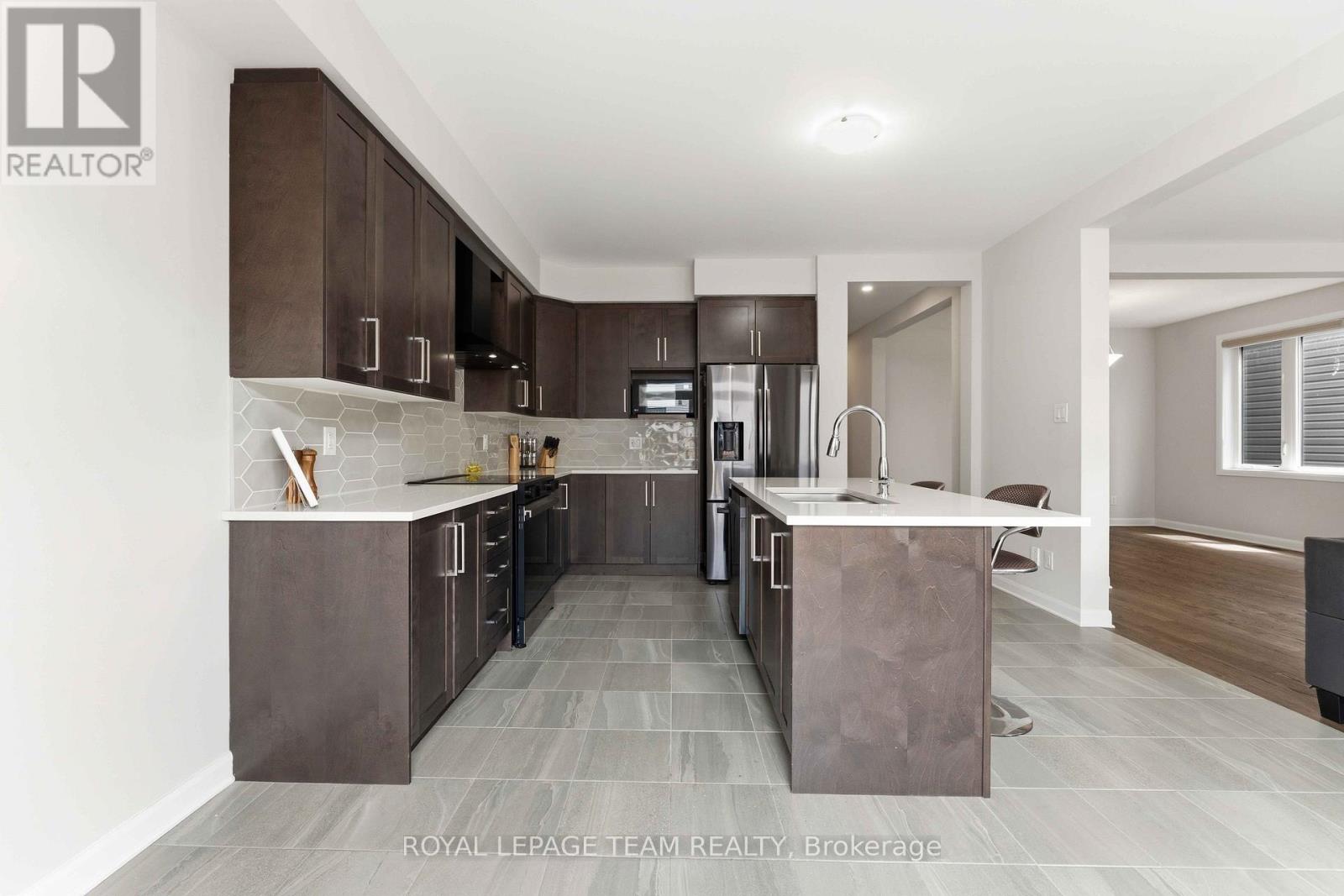 332 Elsie Macgill Walk, Ottawa, Ontario  K2W 0K7 - Photo 17 - X13485706
