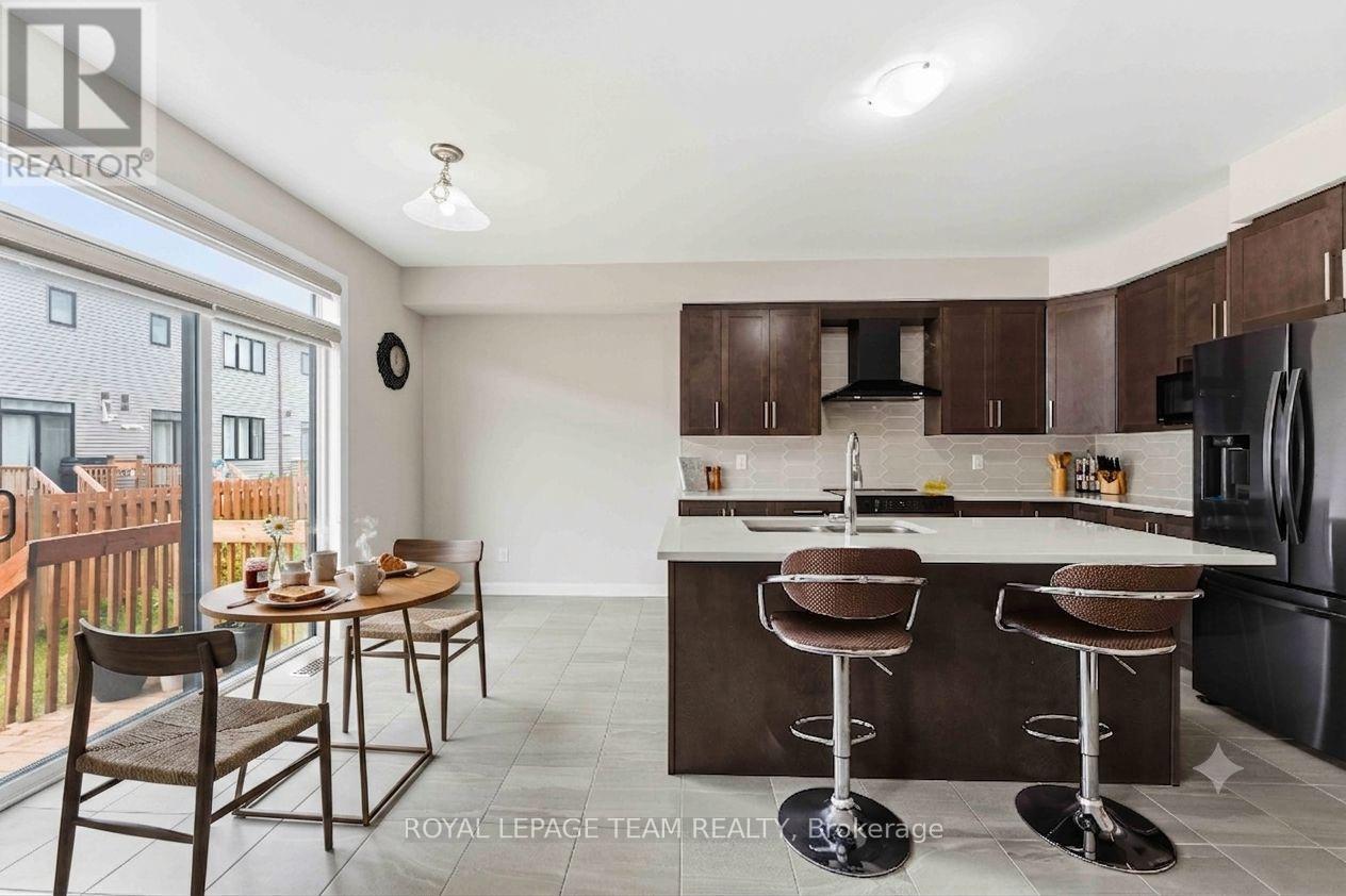 332 Elsie Macgill Walk, Ottawa, Ontario  K2W 0K7 - Photo 19 - X13485706