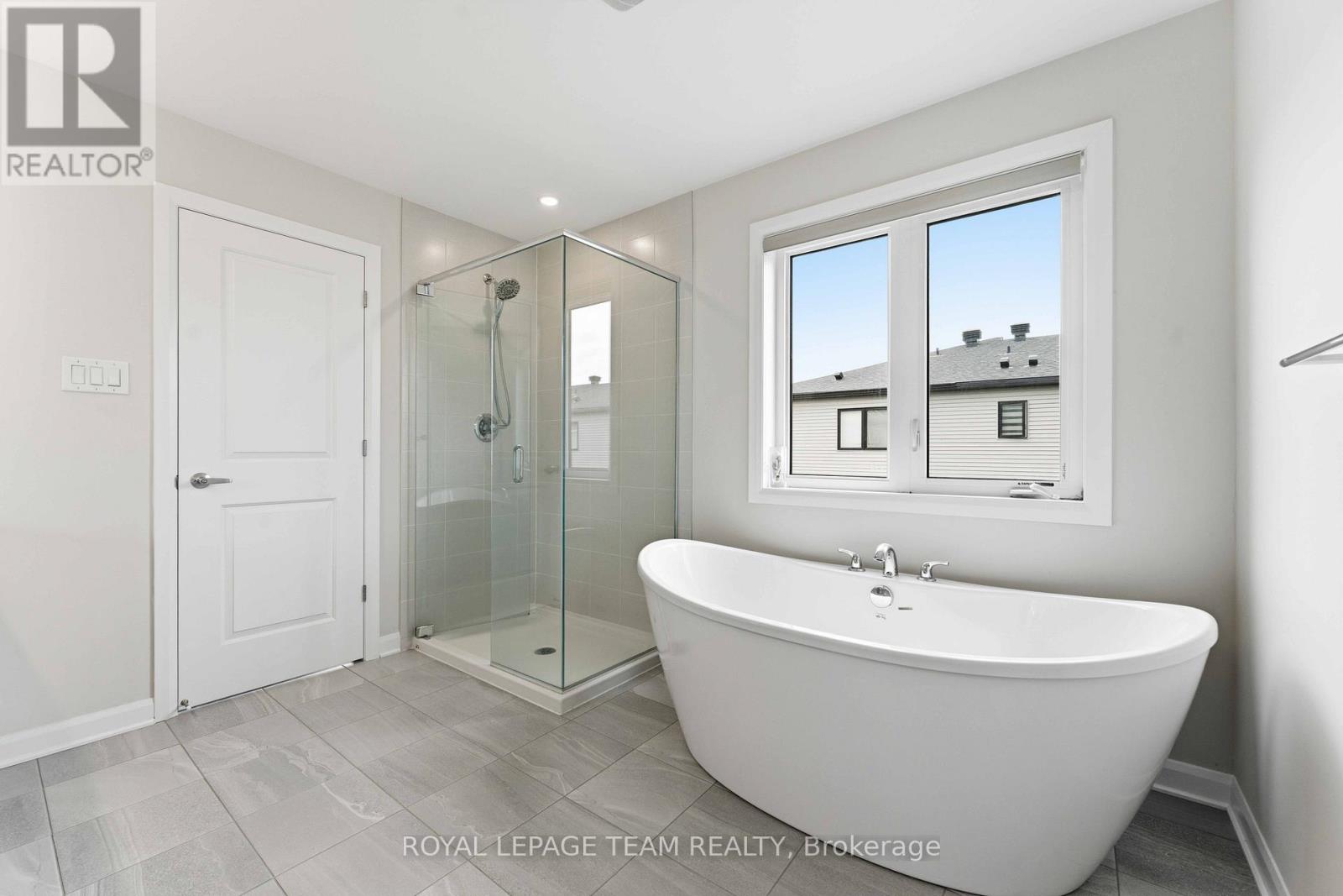 332 Elsie Macgill Walk, Ottawa, Ontario  K2W 0K7 - Photo 28 - X13485706
